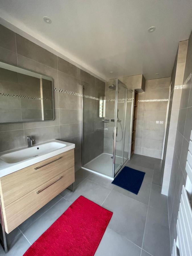 Vue Sur Mer - Magnifique Appartement Tout Confort - Terrasse Et Parking Prive Cagnes-sur-Mer Kültér fotó